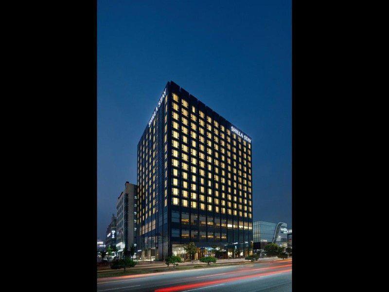 F1103C65E620BDD263C3A4DA0ED796F5