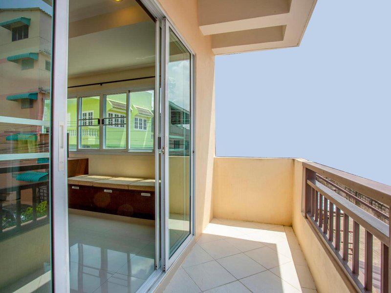 DC4DC08D8F4D30A49A5188A6D6DB0CCE