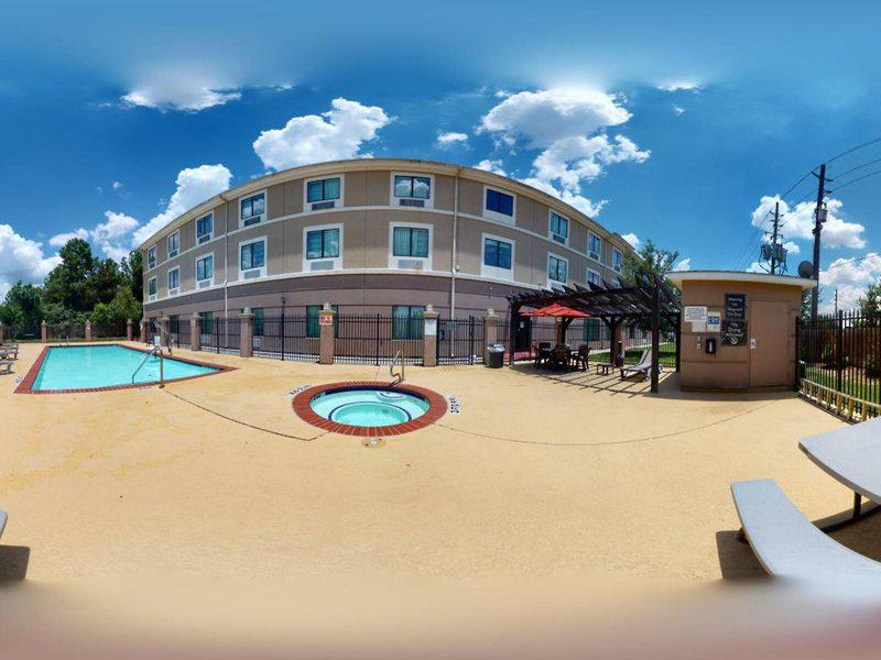 FB7892C2245E9332EA554E86F1221659