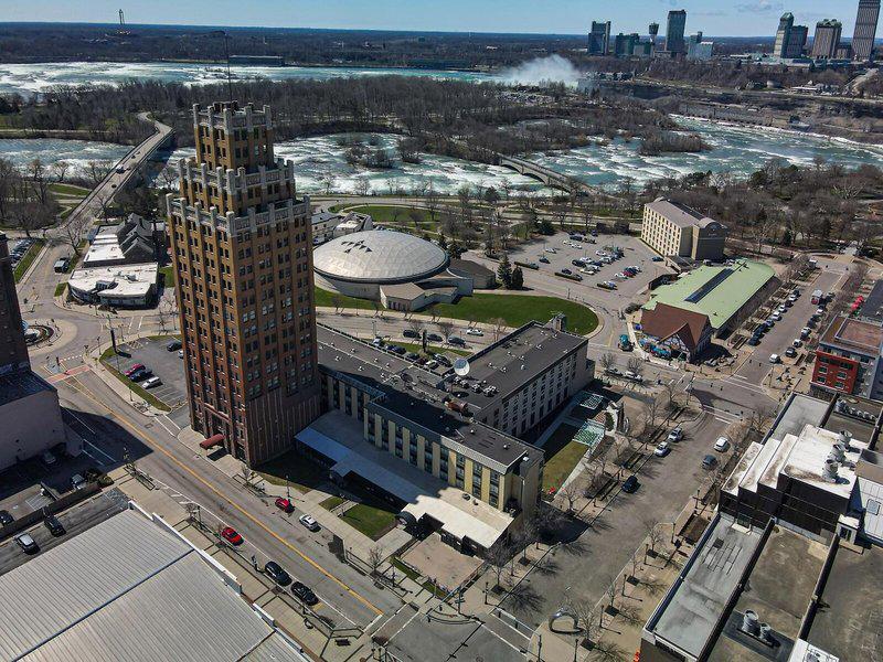 483A9279AE15D3519C17D3C688EC6BE8