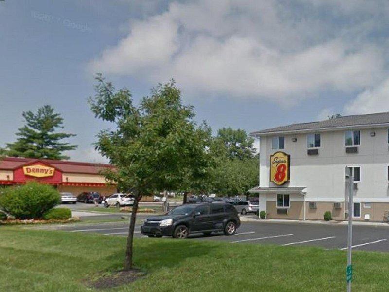 F968D82E964F34273E7FAC2C223F0F6E