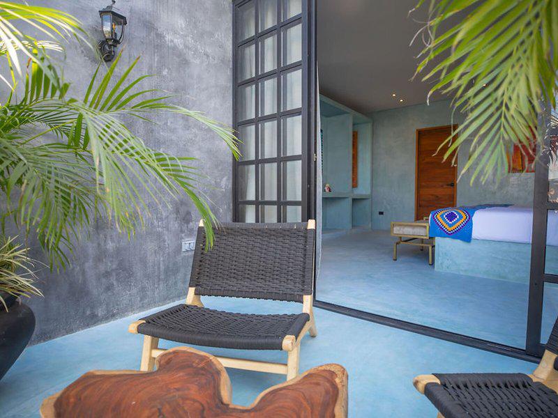 E8D3FE1CC0534D23F982B99137A1EE40