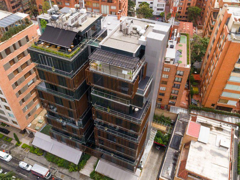 A6732DD36121648F930F7457254BAD48