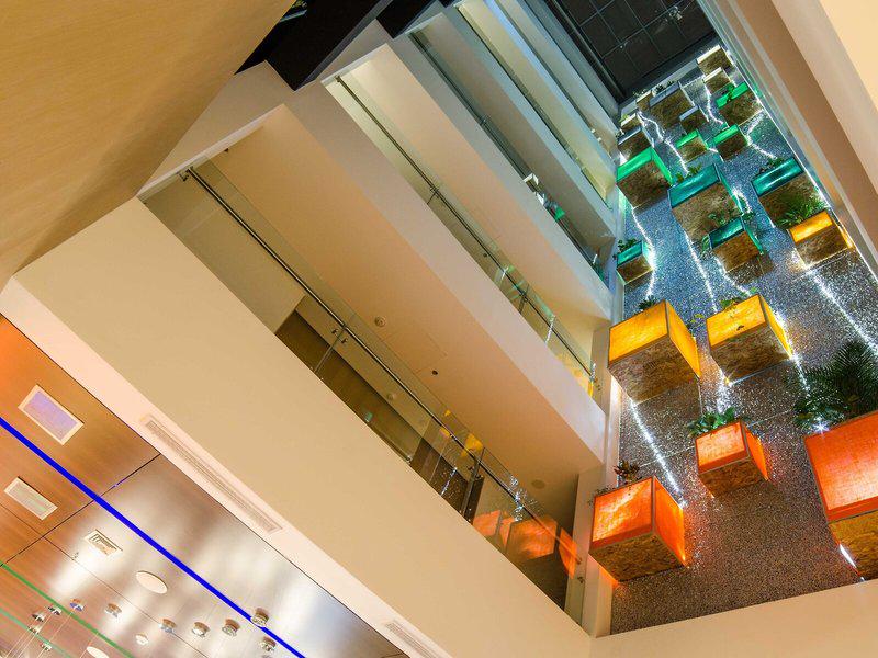 D56E67F9C953B37E585805C352BA9CDB