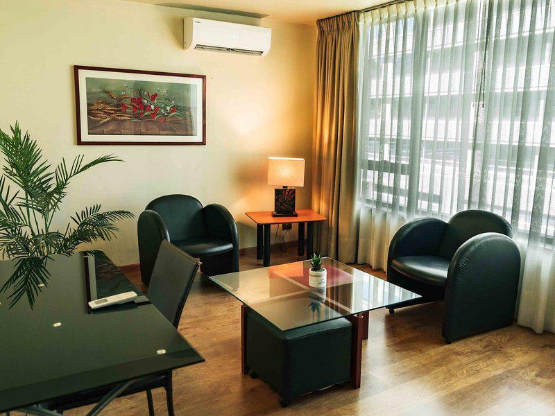 3968E4823E2F62F548415EF281D456B1