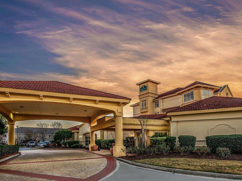 F6DFFD2CC20C68E958D75EEB40121454