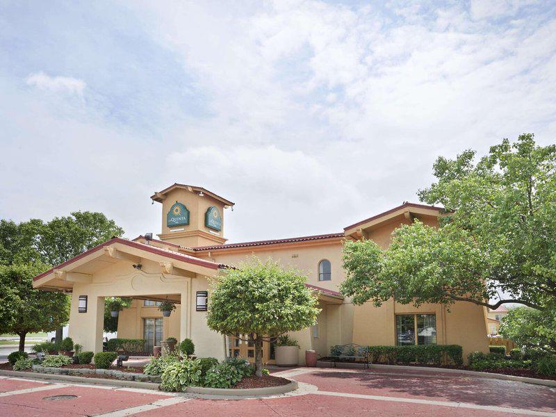 35FC07CA4050977AF50260292BB03092