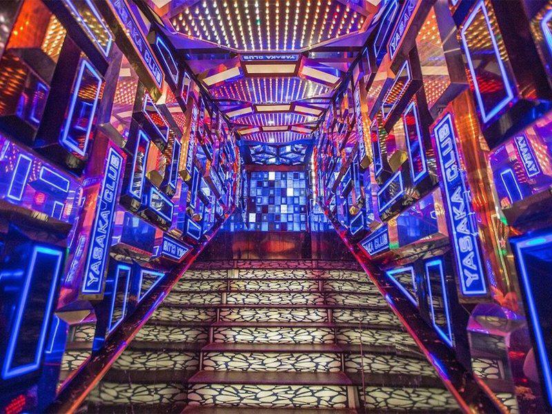 B4105CCE2231EF245F3D26691BF4174B