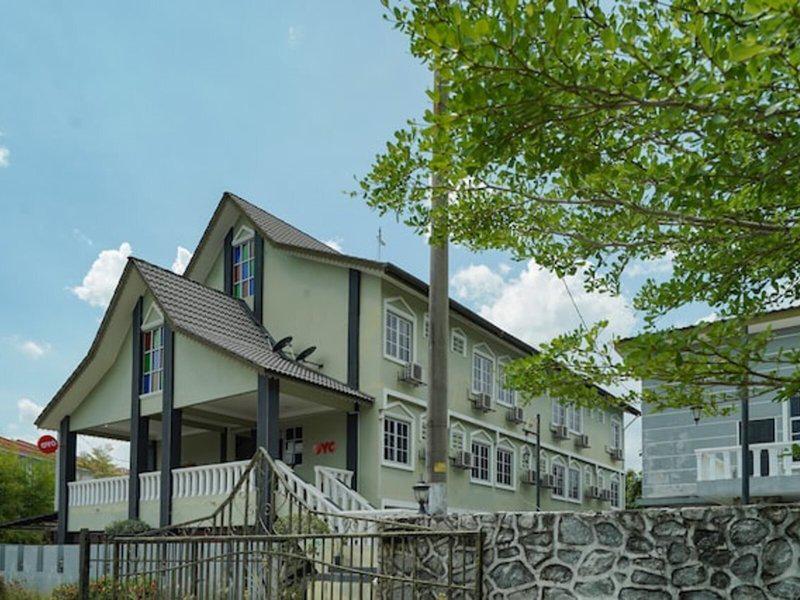 71EAAF95843E4AFD29B55233325588BB