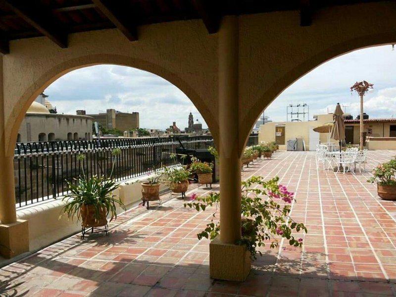 58D2E9C4845D5450525E6507F3BF816A