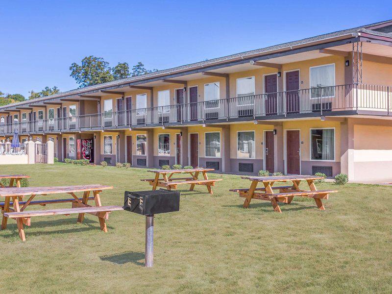 FD6C4FEEFE5526C954E9E531324DD692