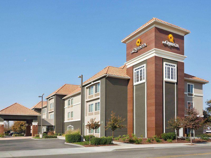 AE1DEF18B9A77291D520BB2453B2F39A