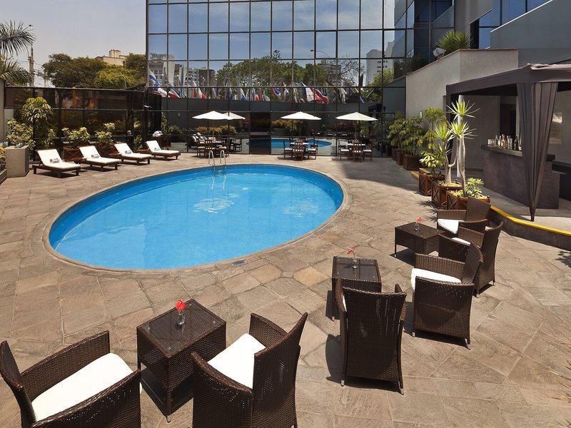 5B06D12DDD169DF696487A69EF923F35