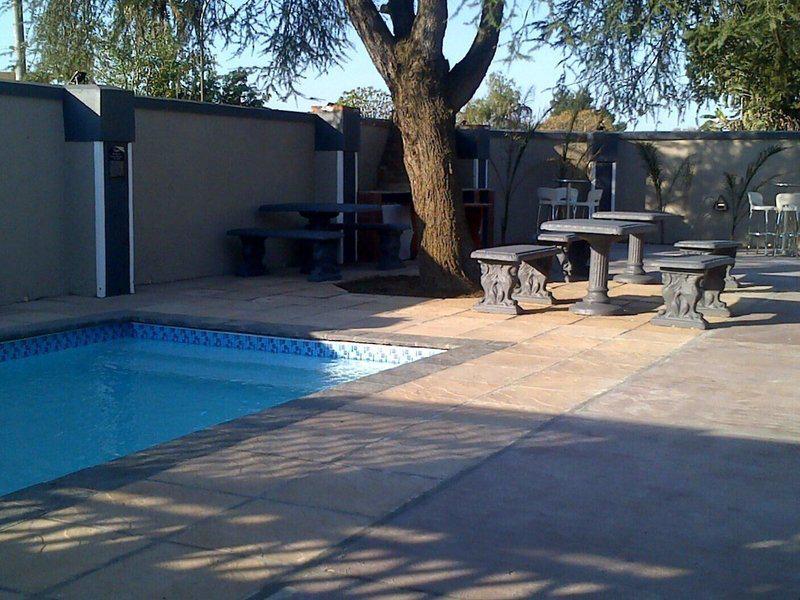 E4177517AD07D17B32DC73562231CE33