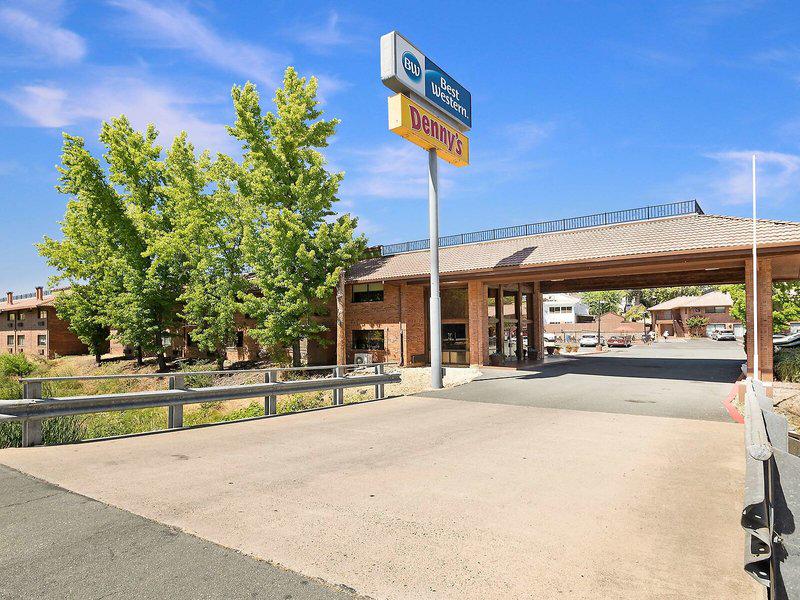 4B757A8212F0C06EE77919BA6D7098CA