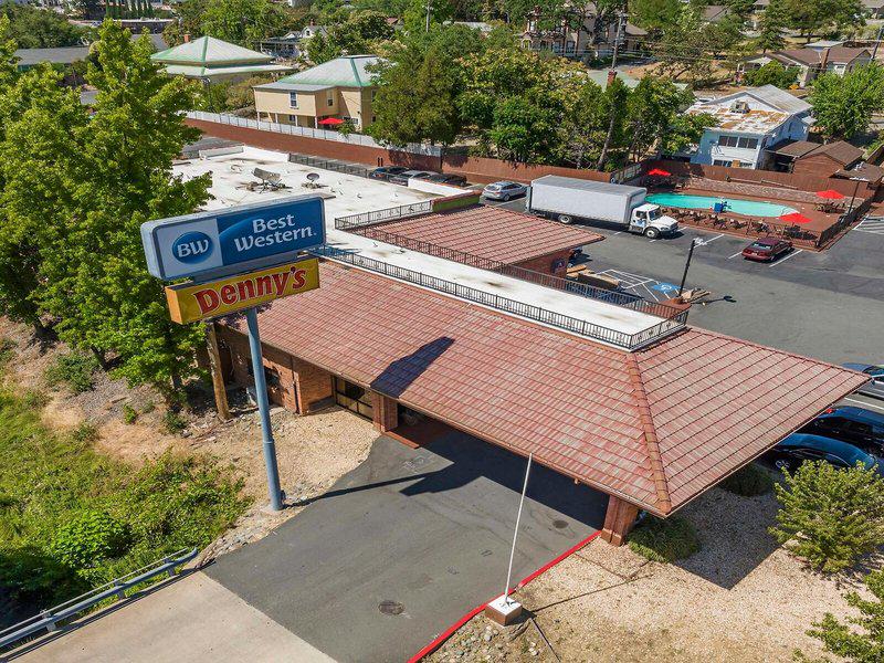 C8F213E65C7EF21F12F9EAC4F843F6A0