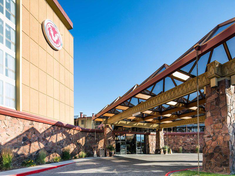 FB8DBCEAA4DF20699E7AE1533CD65EDD