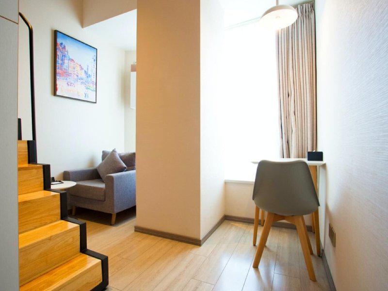 48D894570A5C02E597E6B7A1CCC8B303