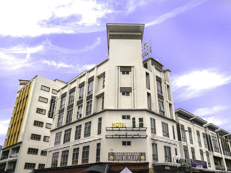 45D7479C4F63F6EDC0B46F7CABA443EC