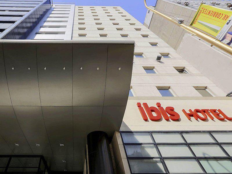 4BB82A59271D9F55F93A3DD38D927960