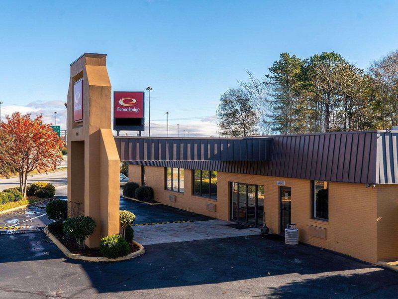 7E22FF34EAB2C78319117A0103E943EE