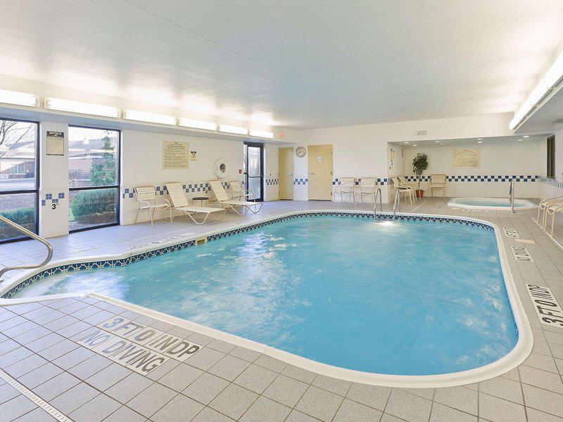 126E3A3F15B8AB5E61B747AA9330CDB1