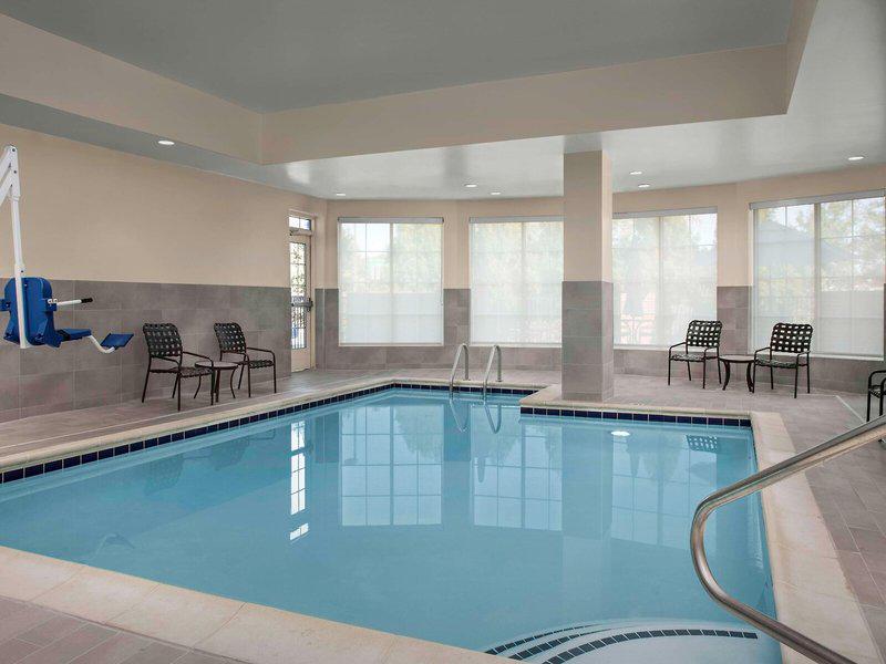 FB0F6E680E7A023C450BBCD105B56DE4