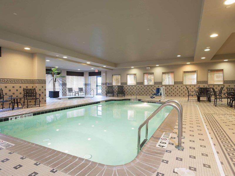 4E2822516558D87D855E75B3A4EAD49E