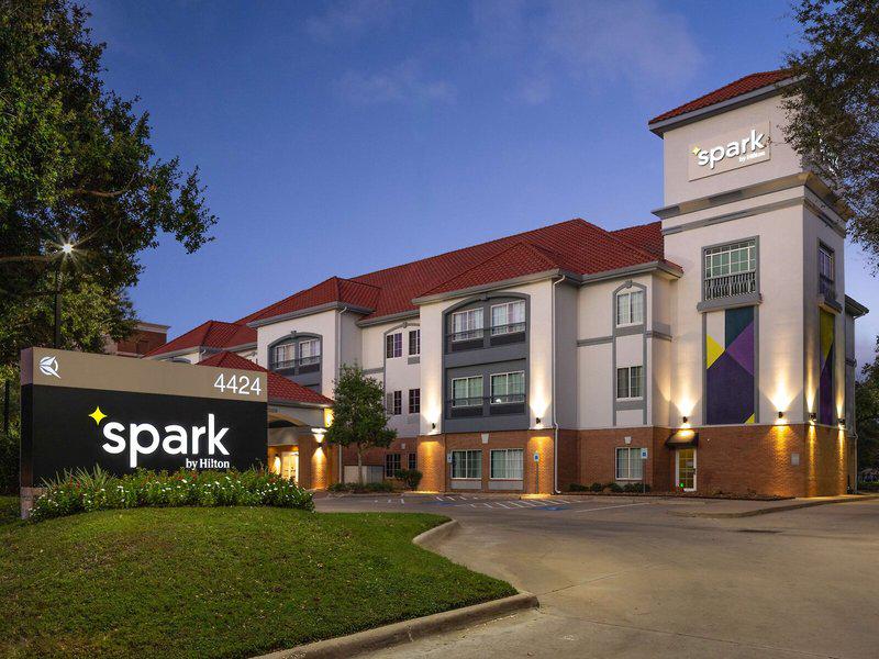 90B9AF8017284E8579A45CAA88BD81C6