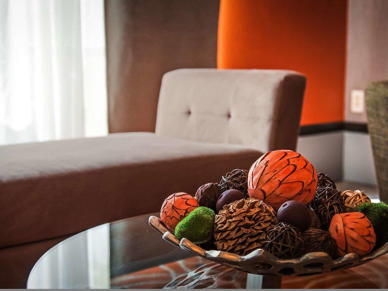 EF03759DD8535922AFC8505F8BFBDF78