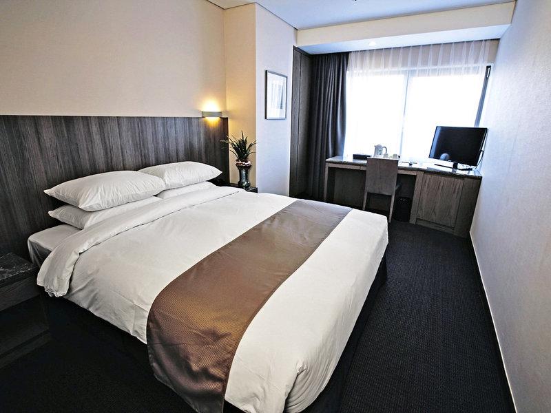 7281BCF2110AFB35EAC62FC2C56C2C7D