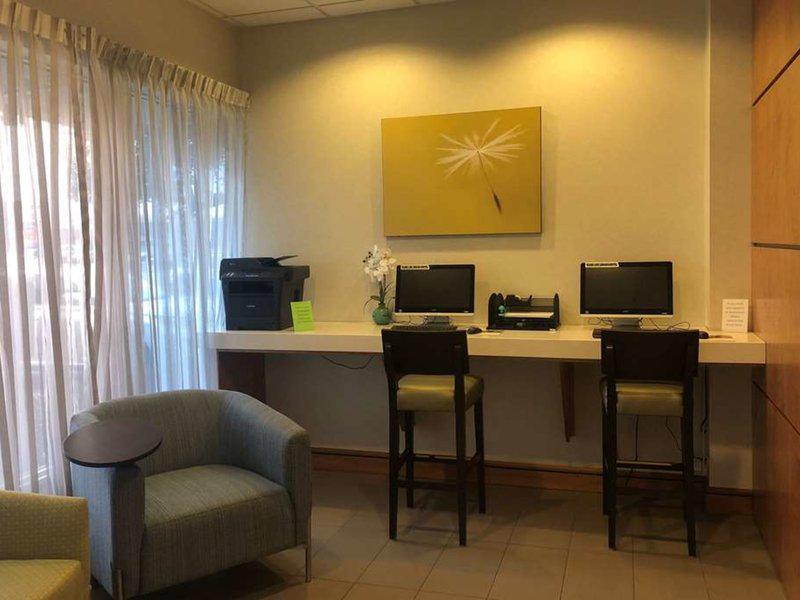 9A9E24D14A06FFA018F6899D2A623CD3