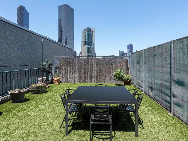 83C691F0B04419F784829D4D4C44D438