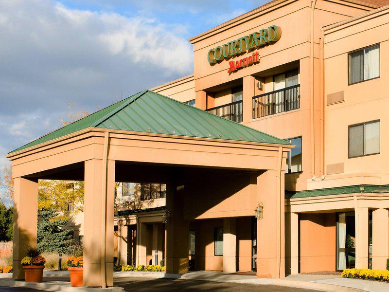 FF12C1EC07EC4E439A4DF98B214807CF