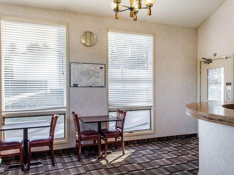 7010E654C1755F241C44AA8F2CB1BE74