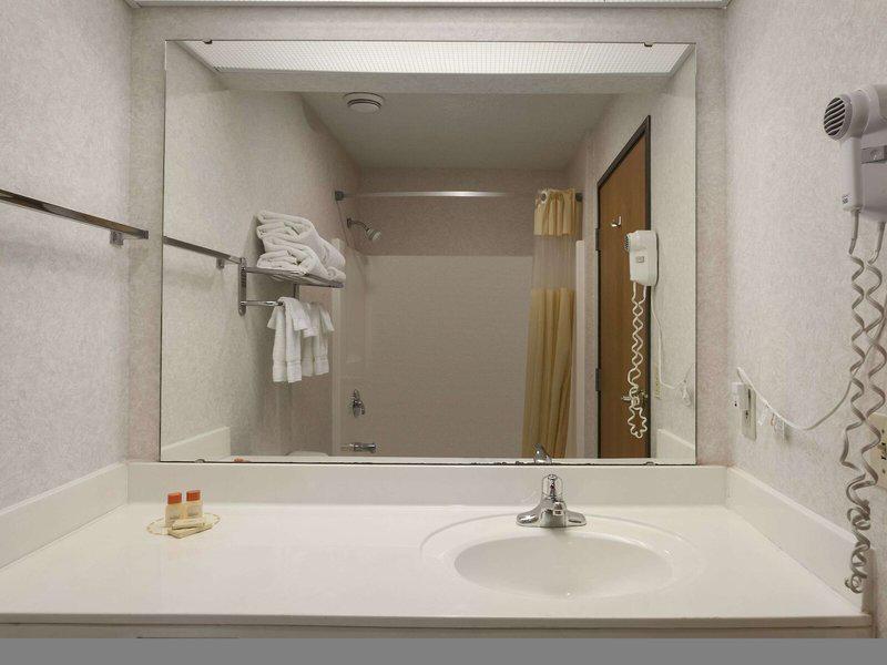 703F8806876B60F6A095D4AADF72C302