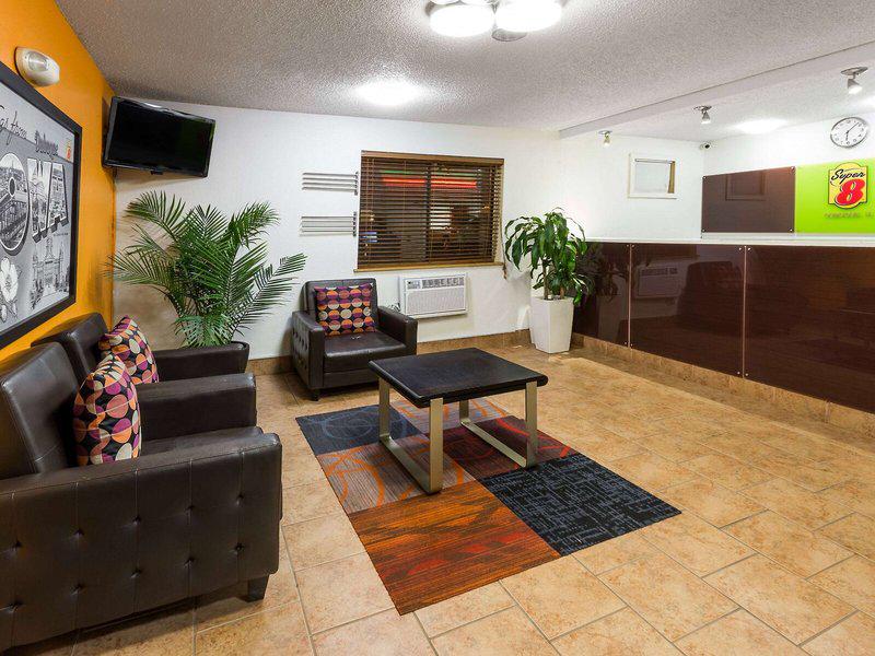 B8CC5BB1FBE21E2BF1E72CB2635F95E2