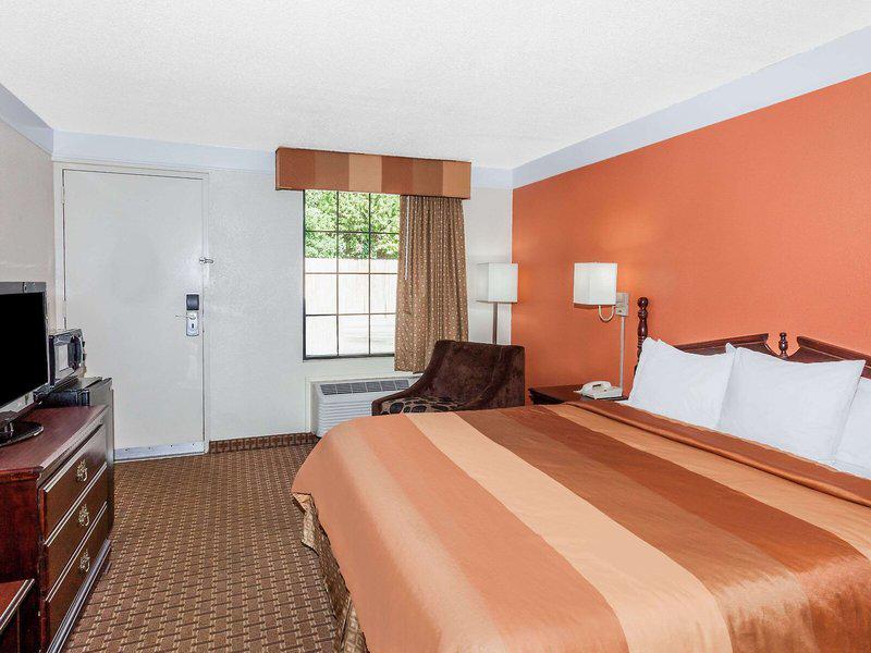 6E92F3A7210AAFAB46AA736BD5369DDB