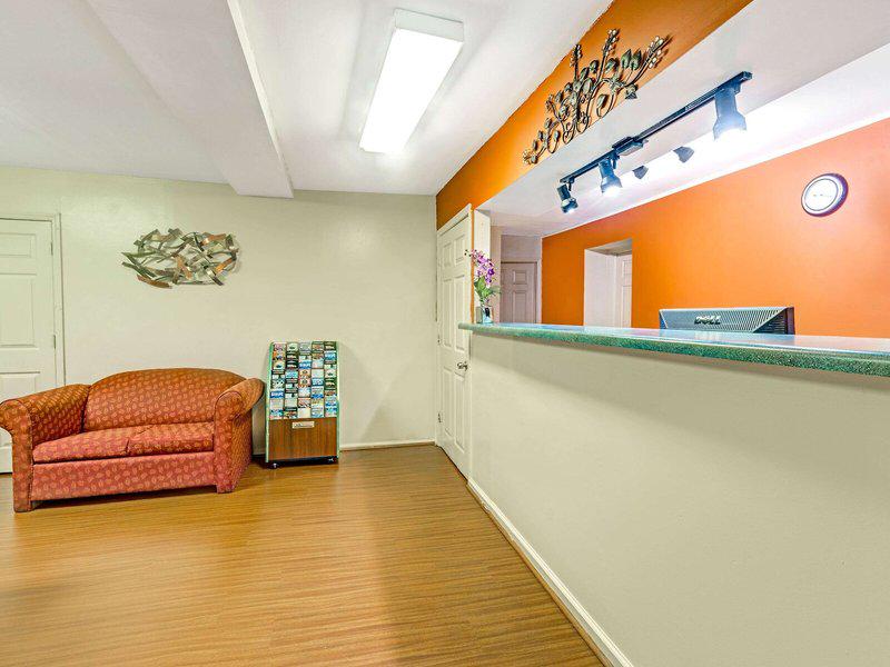 53A468E7D984ADBB8415AFDBB6B9A803