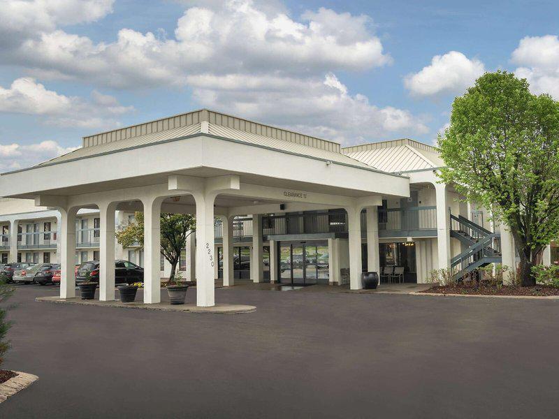 306C1F5F70C1F58B0C3B985D98A5A825