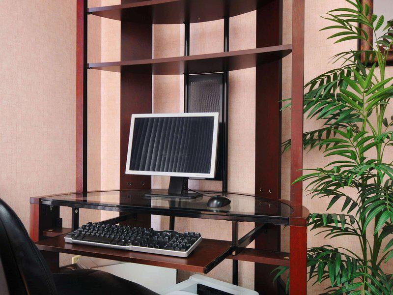 4497005A80F45075B8708DED3043C127