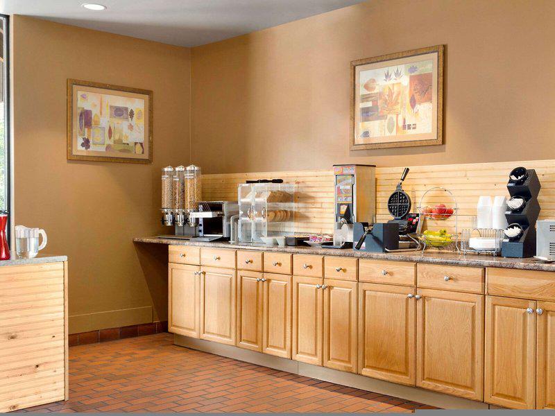 59041BF53B6EEC97D3DE043302419F62