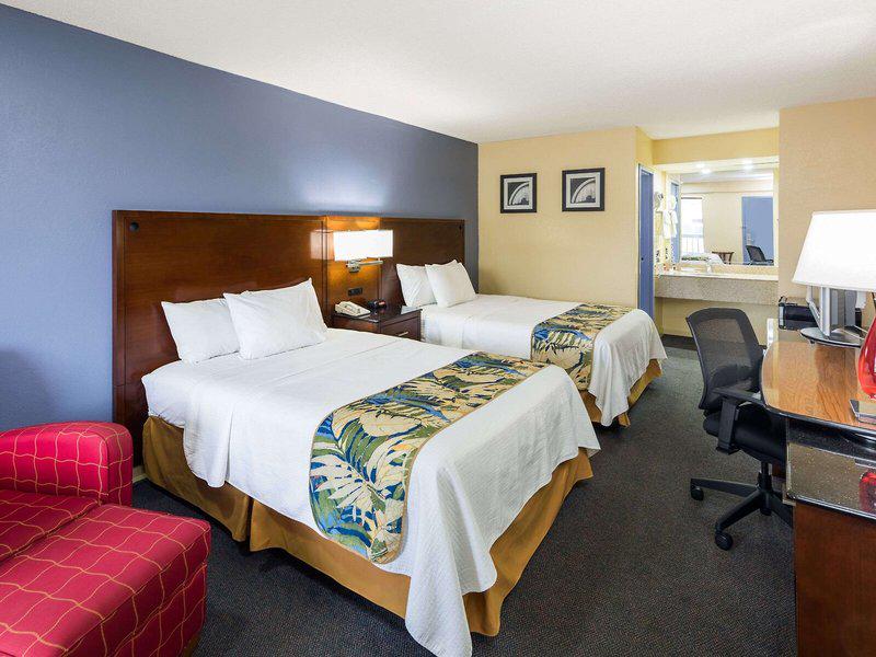 07FC45BB76921C0FB98914DA00484A4A