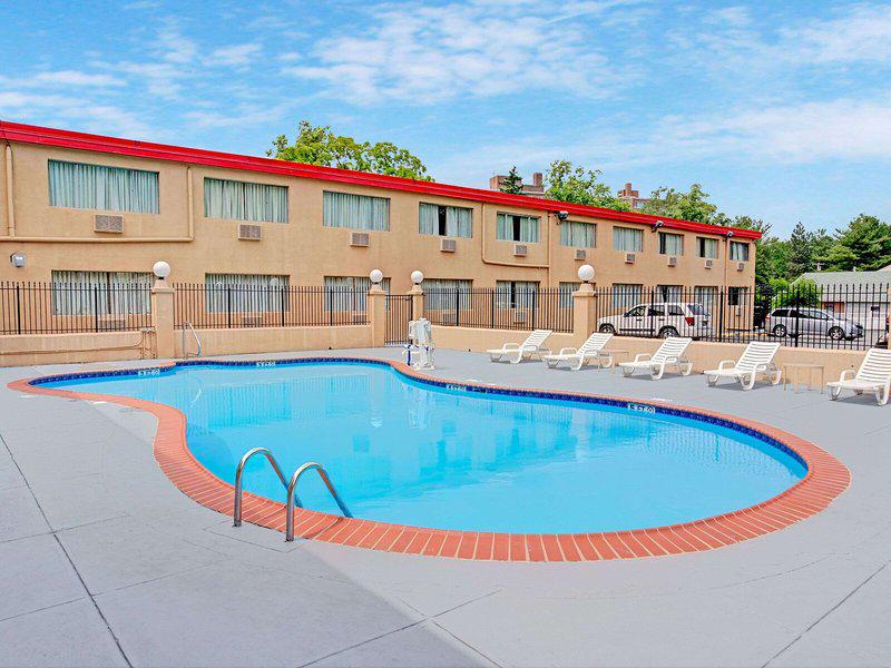 79C012D33379BE9131245B31EC910053