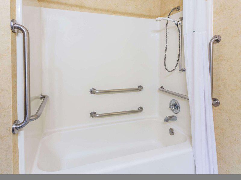 F09A464C3498CD73C00F60CF3F951841