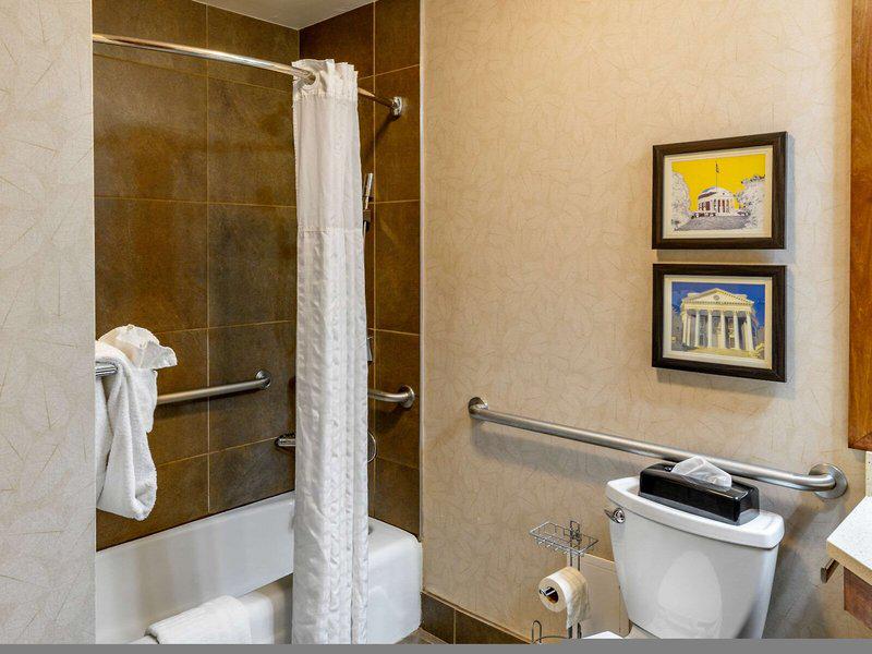 E10B2D607E02517FFF171C3FEF814019