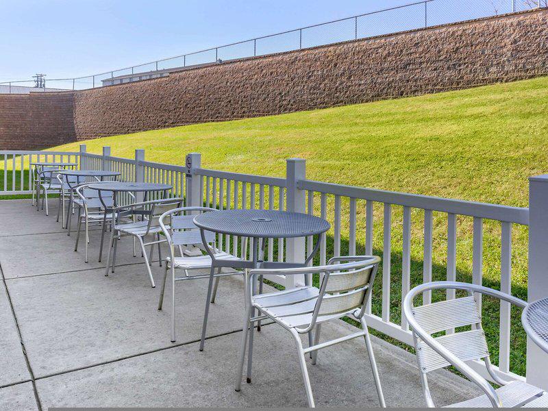 3C14B99E07790253213A78C2E8051895