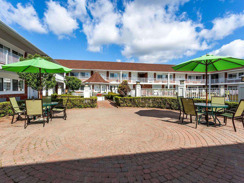 79DC25021062BED4C93A820EE04C6510