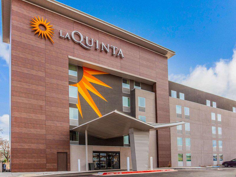 58FEDAFA82E18D0BD371F5854DDA92F9