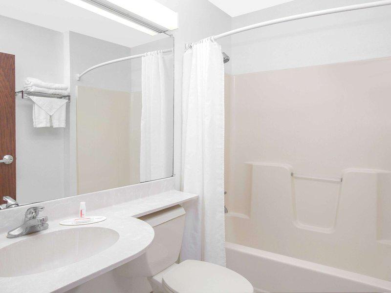 66FDA1263E8A27001EB52C3A70FA4B0B